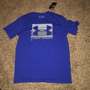 Under Amour t-shirt